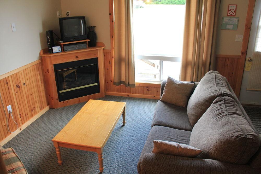 Hidden Acres Cottages Cavendish Extérieur photo