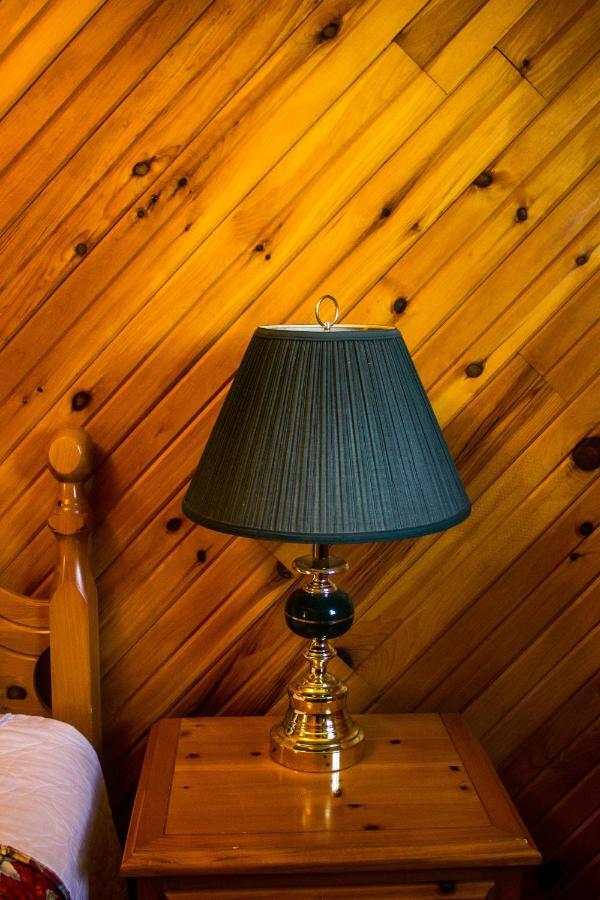 Hidden Acres Cottages Cavendish Extérieur photo